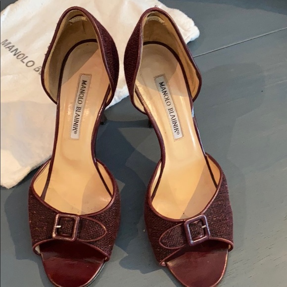 Manolo Blahnik Shoes - Picture 1 of 4